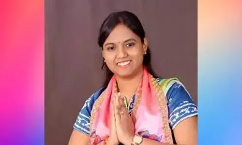 Lasya Nanditha : ఆ ముగ్గురికి కేసీఆర్ షాక్.. సీఎం ఆశీసులు లాస్యకే