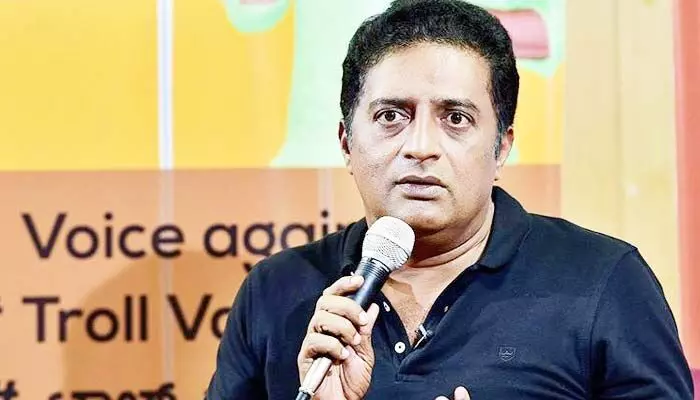 BREAKING: తెలంగాణలో ఆ పార్టీదే గెలుపు: ప్రకాష్ రాజ్ సంచలన వ్యాఖ్యలు BREAKING: తెలంగాణలో ఆ పార్టీదే గెలుపు: ప్రకాష్ రాజ్ సంచలన వ్యాఖ్యలు