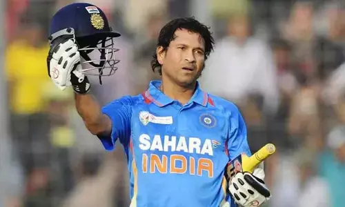 Sachin Tendulkar: నేషనల్ ఐకాన్⁬గా క్రికెట్ లెజెండ్ సచిన్.. ఈసీతో ఒప్పందం