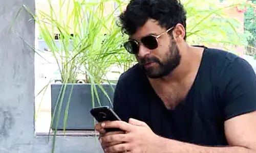 కాబోయే భార్య పేరును Varun Tej మొబైల్‌లో ఎలా సేవ్ చేసుకున్నాడో తెలుసా?