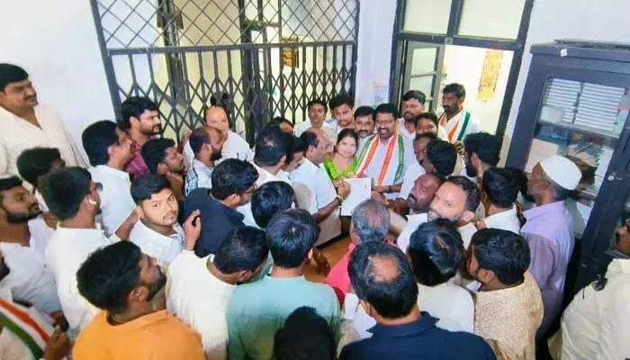 ఉప్పల్ అసెంబ్లీ టికెట్ నాకే కేటాయించాలి : Ragidi Laxma Reddy ఉప్పల్ అసెంబ్లీ టికెట్ నాకే కేటాయించాలి : Ragidi Laxma Reddy