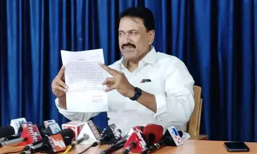 బీఆర్ఎస్ పార్టీకి మాజీ ఎమ్మెల్సీ సంతోష్ గుడ్ బై..