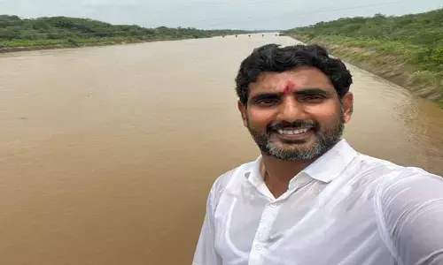 నాడు దండగ అన్న జగన్‌కు నేడు పట్టిసీమే దిక్కయింది : Nara Lokesh