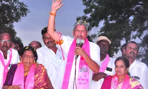 భేషజాలు మరిచిపోదాం...... అందరం ఐక్యంగా పని చేద్దాం