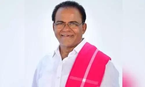 ప్రశ్నార్థకంగా మారిన మాజీ ఎమ్మెల్యే ఆరెపల్లి మోహన్ రాజకీయం