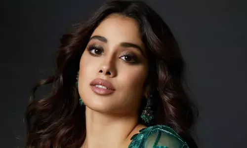 ఆ టార్చర్ తట్టుకోలేక బ్రేకప్ చెప్పేశా.. ఫస్ట్ లవ్‌పై జాన్వీ ఓపెన్