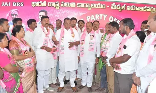 ముఖ్యమంత్రి కేసీఆర్ తోనే తెలంగాణ రాష్ట్రం అభివృద్ధి : Minister Malla Reddy
