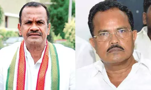 Komatireddy Venkat Reddy : భువనగిరి ఎంపీ కోమటిరెడ్డి మాజీ మంత్రి మోత్కుపల్లి భేటీ..?