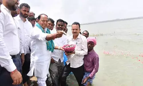 మత్స్య సంపద పెంచాలన్నదే ప్రభుత్వ లక్ష్యం : మంత్రి ఇంద్రకరణ్ రెడ్డి