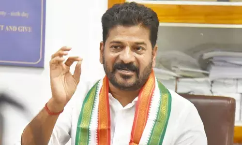 10 లక్షల మందితో పరేడ్ గ్రౌండ్స్‌లో కాంగ్రెస్ సభ: పర్మిషన్‌పై రేవంత్ రెడ్డి కీలక వ్యాఖ్యలు