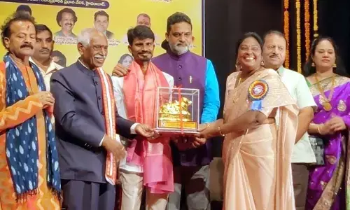 బీసీ సంఘం నేత రిషి కుమార్‌ను వరించిన నంది అవార్డు