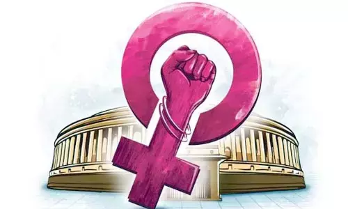 మహిళా రిజర్వేషన్లు..చట్టం చేస్తేనే పాటిస్తారా?