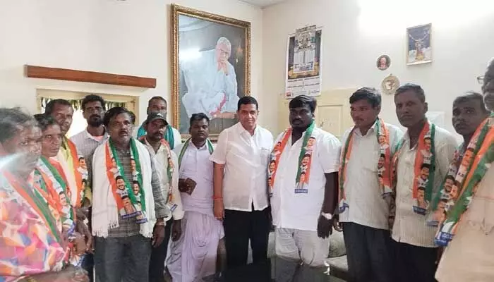 బీఆర్ఎస్ కు షాక్.. బీఆర్ఎస్ కు షాక్..