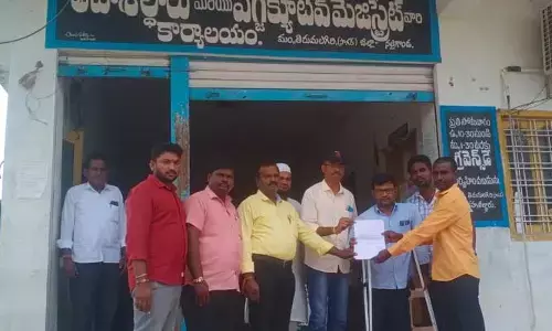 వర్కింగ్ జర్నలిస్టులకు ఇంటి స్థలాలు కేటాయించాలి