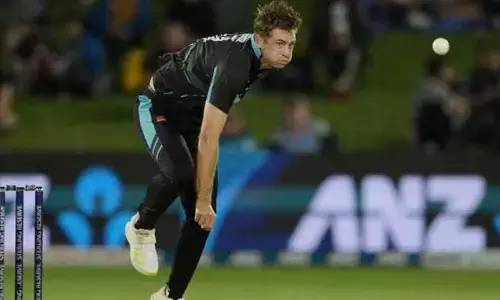 NZ vs ENG: చరిత్ర సృష్టించిన న్యూజిలాండ్‌ కెప్టెన్‌.. వరల్డ్‌లో తొలి బౌలర్‌గా..