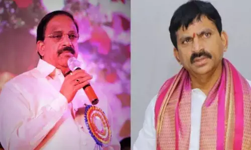 బ్రేకింగ్: తుమ్మలతో పొంగులేటి భేటీ.. పార్టీ మార్పుపై క్లారిటీ ఇచ్చిన మాజీ మంత్రి