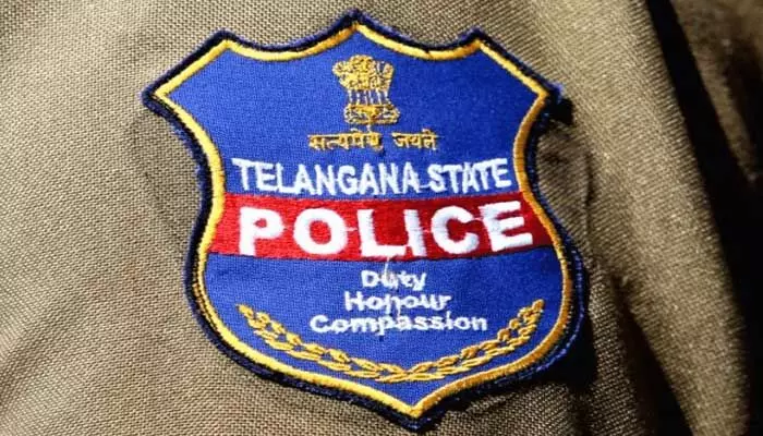 వర్క్ ఫ్రం హోం చేయండి.. అనవసరంగా బయటకు రావద్దు వర్క్ ఫ్రం హోం చేయండి.. అనవసరంగా బయటకు రావద్దు