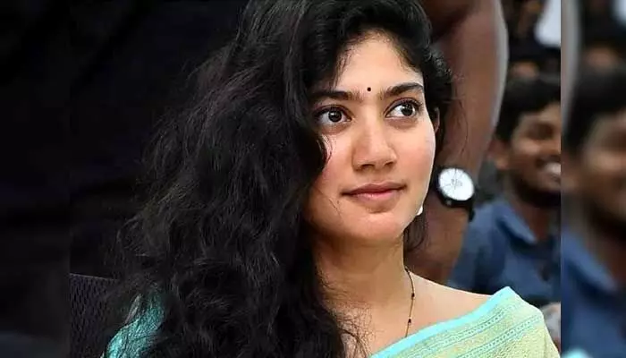 చంద్రముఖి-2 రిజెక్ట్ చేసిన సాయి పల్లవి.. ఎందుకో తెలుసా..? చంద్రముఖి-2 రిజెక్ట్ చేసిన సాయి పల్లవి.. ఎందుకో తెలుసా..?