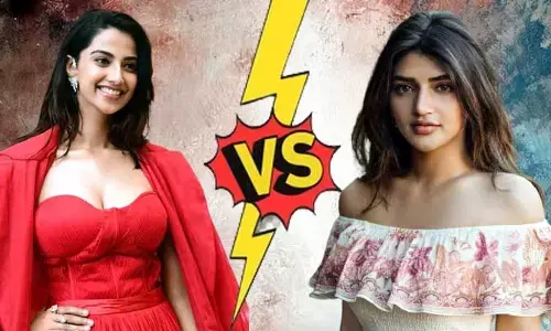 శ్రీ లీలకు షాక్ ఇచ్చిన మీనాక్షి చౌదరి?