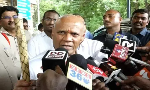 సెప్టెంబ‌రు 15కల్లా శ్రీనివాస సేతు నిర్మాణ పనులు పూర్తి చేయాలి : టీటీడీ ఈవో