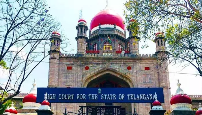 హోల్డ్లో పెట్టిన టెన్త్ ఫలితాలు ప్రకటించండి: హైకోర్టు హోల్డ్లో పెట్టిన టెన్త్ ఫలితాలు ప్రకటించండి: హైకోర్టు