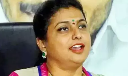 వీడియోలు బయటపెడతానని మాజీమంత్రి వార్నింగ్... మంత్రి రోజా రియాక్షన్ ఇదే