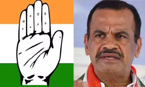 తెలంగాణ కాంగ్రెస్‌లో హాట్ టాపిక్‌గా ఎంపీ కోమటిరెడ్డి వ్యవహారం