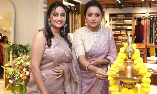అమ్మ చల్లని ఒడిలా చేనేత : సుమ కనకాల
