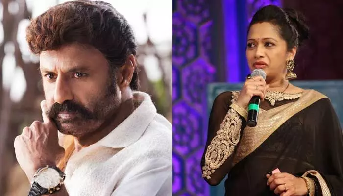 బాలకృష్ణ వల్లే ఇలా ఉన్నాను.. నటి అనితా చౌదరి కామెంట్స్ వైరల్ బాలకృష్ణ వల్లే ఇలా ఉన్నాను.. నటి అనితా చౌదరి కామెంట్స్ వైరల్