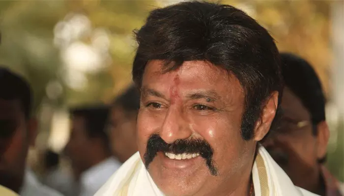 Ravi Teja పాట వింటూ బ్రేక్‌ఫాస్ట్‌ చేస్తున్న Balayya Babu.. ఎక్కడో తెలుసా? (వీడియో)