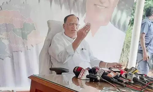 కేంద్రం జమిలి ఎన్నికలంటూ కుట్ర చేస్తుంది : మండలి చైర్మన్ గుత్తా సుఖేందర్ రెడ్డి