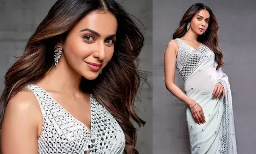 ఆ హీరోతో పనిచేయడం నా అదృష్టమే.. రకుల్ ఇంట్రెస్టింగ్ కామెంట్స్