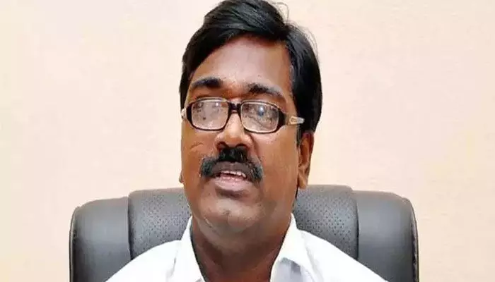 రాజకీయ కక్ష సాధింపే.. చంద్రబాబు అరెస్ట్పై మంత్రి పువ్వాడ అజయ్ స్పందన రాజకీయ కక్ష సాధింపే.. చంద్రబాబు అరెస్ట్పై మంత్రి పువ్వాడ అజయ్ స్పందన