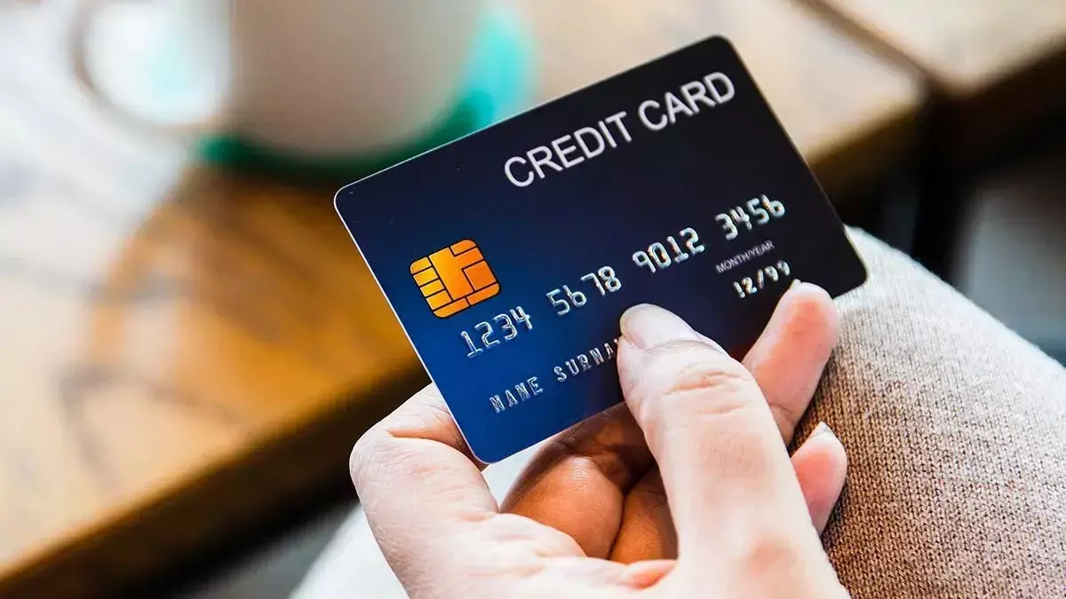 Credit card : క్రెడిట్ కార్డు బిల్లు ఎక్కువగా చెల్లిస్తున్నారా..? ఇక ఆ ఛాన్స్ లేదు