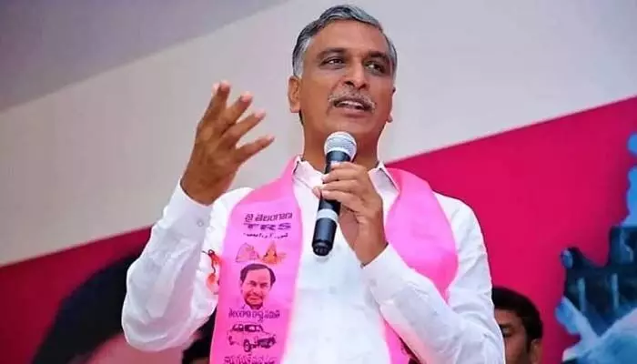 పాలమూరు ప్రాజెక్టు శతాబ్దపు అద్భుత విజయం: మంత్రి హరీశ్ రావు పాలమూరు ప్రాజెక్టు శతాబ్దపు అద్భుత విజయం: మంత్రి హరీశ్ రావు