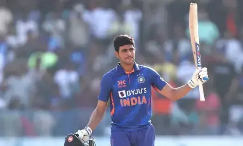Shubman Gill : సెంచరీలలో కోహ్లీని అధిగమించిన శుభ్‌మన్ గిల్