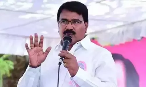 కాంగ్రెస్ పదే పదే తెలంగాణ పోరాటాన్ని అవమానిస్తున్నది: మంత్రి