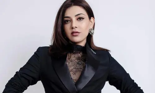 ‘గుంటూరు కారం’లో మూడో హీరోయిన్‌ను సెట్ చేసిన త్రివిక్రమ్?