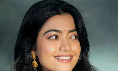 Rashmika Mandanna : మత్తెక్కించే చూపులతో హృదయాలను కొల్లగొడుతున్న రష్మిక మందన్న