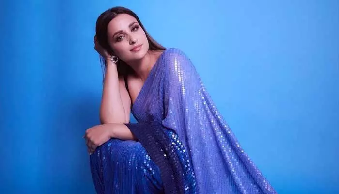 Parineeti Chopra : నేడు పరిణీతి చోప్రా మెహందీ ఫంక్షన్.. Parineeti Chopra : నేడు పరిణీతి చోప్రా మెహందీ ఫంక్షన్..