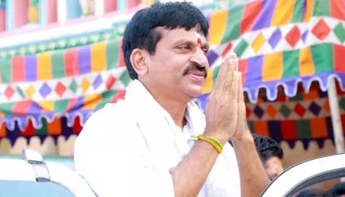 గ్రూపు-1 అభ్యర్థులకు పొంగులేటి శ్రీనివాస రెడ్డి కీలక హామీ! గ్రూపు-1 అభ్యర్థులకు పొంగులేటి శ్రీనివాస రెడ్డి కీలక హామీ!