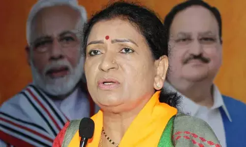 ‘దానికి కక్కుర్తిపడే గ్రూపు-1 అభ్యర్థులను రోడ్డున పడేశారు’