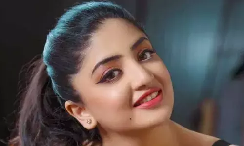 రాజకీయాల్లో నన్ను పావుగా వాడుకుంటున్నారు: పూనమ్ కౌర్
