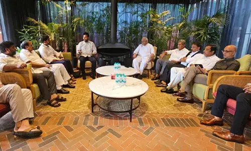 ఏ-14గా లోకేశ్...జగన్ ఫ్యాక్షన్ కక్షసాధింపు అంటున్న టీడీపీ