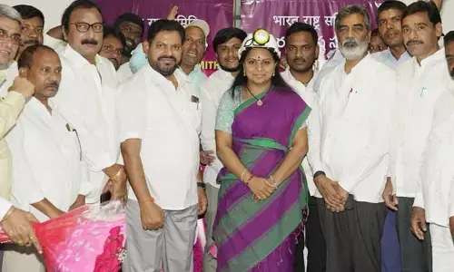 కేసీఆర్ అడ్డుకున్న విషయాన్ని గుర్తుచేసిన MLC కవిత