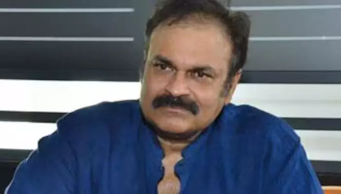 చర్చనీయాంశంగా మారిన నాగబాబు ట్వీట్.. అలాంటి పోస్ట్ పెట్టడానికి అసలు కారణం ఏంటంటే? చర్చనీయాంశంగా మారిన నాగబాబు ట్వీట్.. అలాంటి పోస్ట్ పెట్టడానికి అసలు కారణం ఏంటంటే?