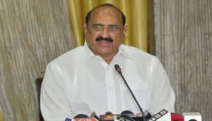 కైకలూరులో కాకరేపుతున్న మాజీమంత్రి: పొత్తు ఉంటే BJP లేకపోతే Jana Sena నుంచి సై కైకలూరులో కాకరేపుతున్న మాజీమంత్రి: పొత్తు ఉంటే BJP లేకపోతే Jana Sena నుంచి సై