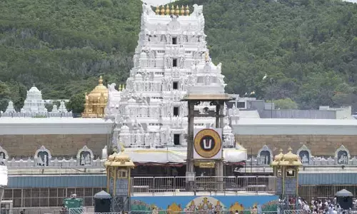 వైకుంఠ ఏకాదశి రద్దీ.. తిరుమల భక్తులకు అత్యవసర ఫోన్ నంబర్లు, సూచనలు విడుదల