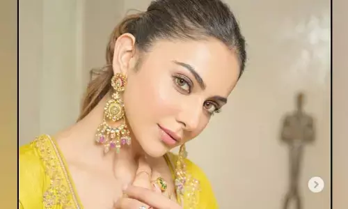 నా లైఫ్‌లో మరిచిపోలేని అనుభూతి పొందాను.. ‘అయలాన్’పై క్యూరియాసిటి పెంచేస్తున్న రకుల్
