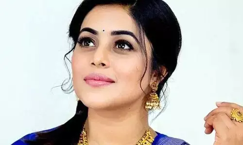 ‘దసరా’ సినిమా షూటింగ్‌లో చాలా ఇబ్బంది పడ్డా.. హీరోయిన్ కామెంట్స్ వైరల్